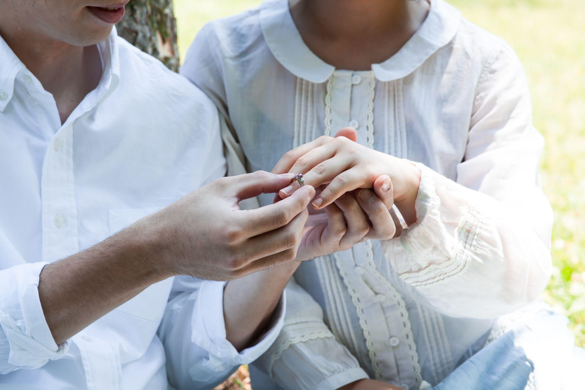 結婚指輪に刻印する魅力